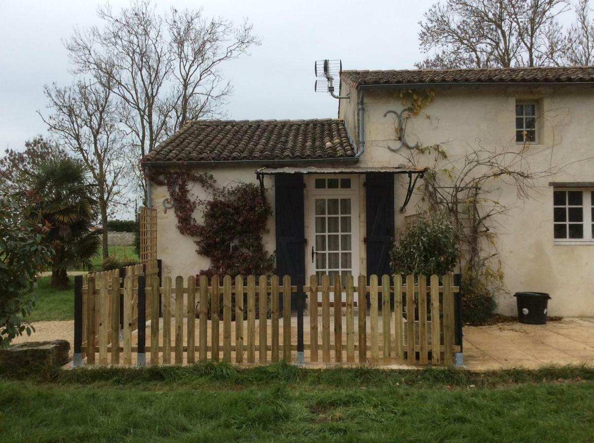 La Ferme De Fossillon Marans (Charente-Maritime) Exterior photo
